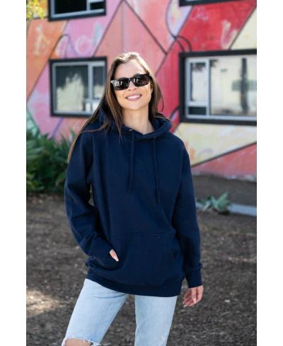 difference between hoodie and sweatshirt